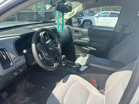 Used 2019 Chevrolet Colorado W/T w/ Custom Special Edition AWD/4WD image 2