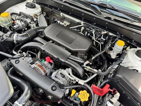 Used 2010 Subaru Outback 2.5i Premium image 33