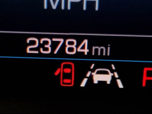 Used 2021 Chevrolet Equinox LT FWD image 15