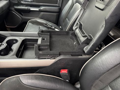 Used 2019 RAM 1500 Laramie image 26