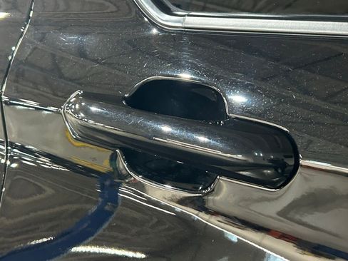 Used 2023 Ford Explorer XLT w/ Equipment Group 202A image 17