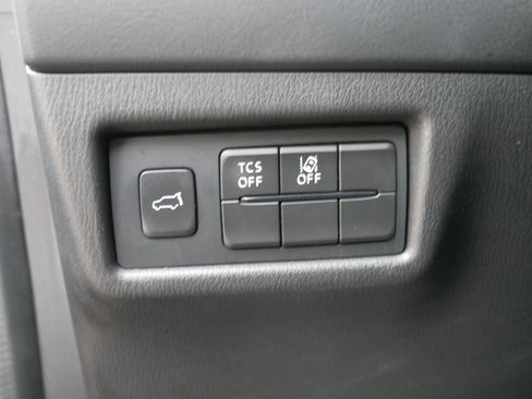 Used 2020 MAZDA CX-5 Touring image 16