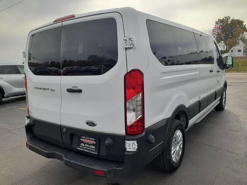 Used 2016 Ford Transit 350 XL image 5