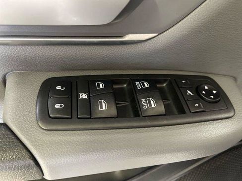 Certified 2019 RAM 1500 Big Horn AWD/4WD image 14