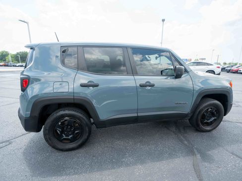 Used 2018 Jeep Renegade Sport w/ Power & Air Group AWD/4WD image 6
