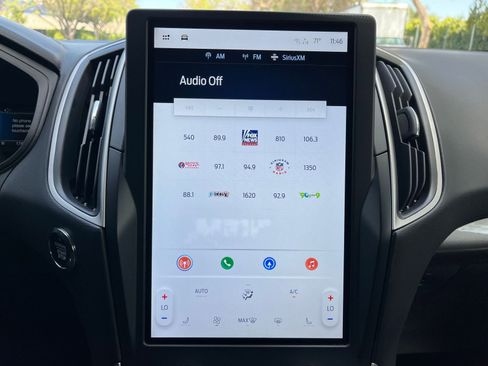 Used 2024 Ford Edge SEL image 21