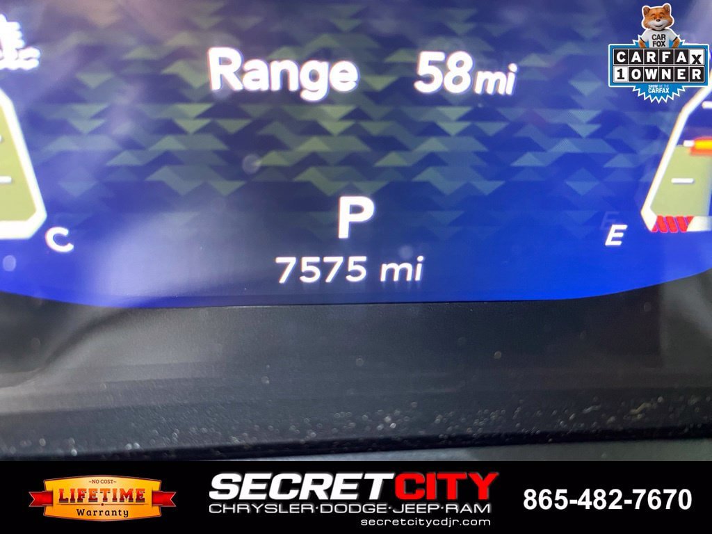 Used 2025 Jeep Gladiator Sport AWD/4WD image 19