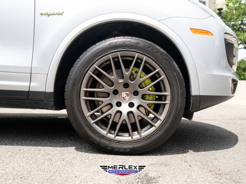 Used 2017 Porsche Cayenne S Platinum w/ Premium Package Plus (Pjy) image 10