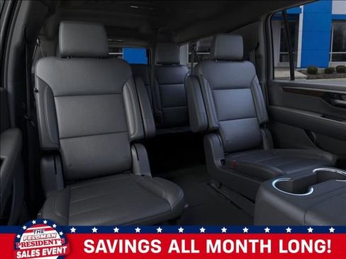 New 2026 Chevrolet Suburban LT w/ Comfort Package image 17