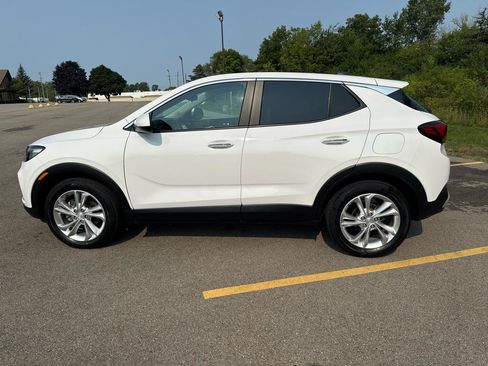 Used 2021 Buick Encore GX Preferred w/ Cold Weather Comfort Package FWD image 8
