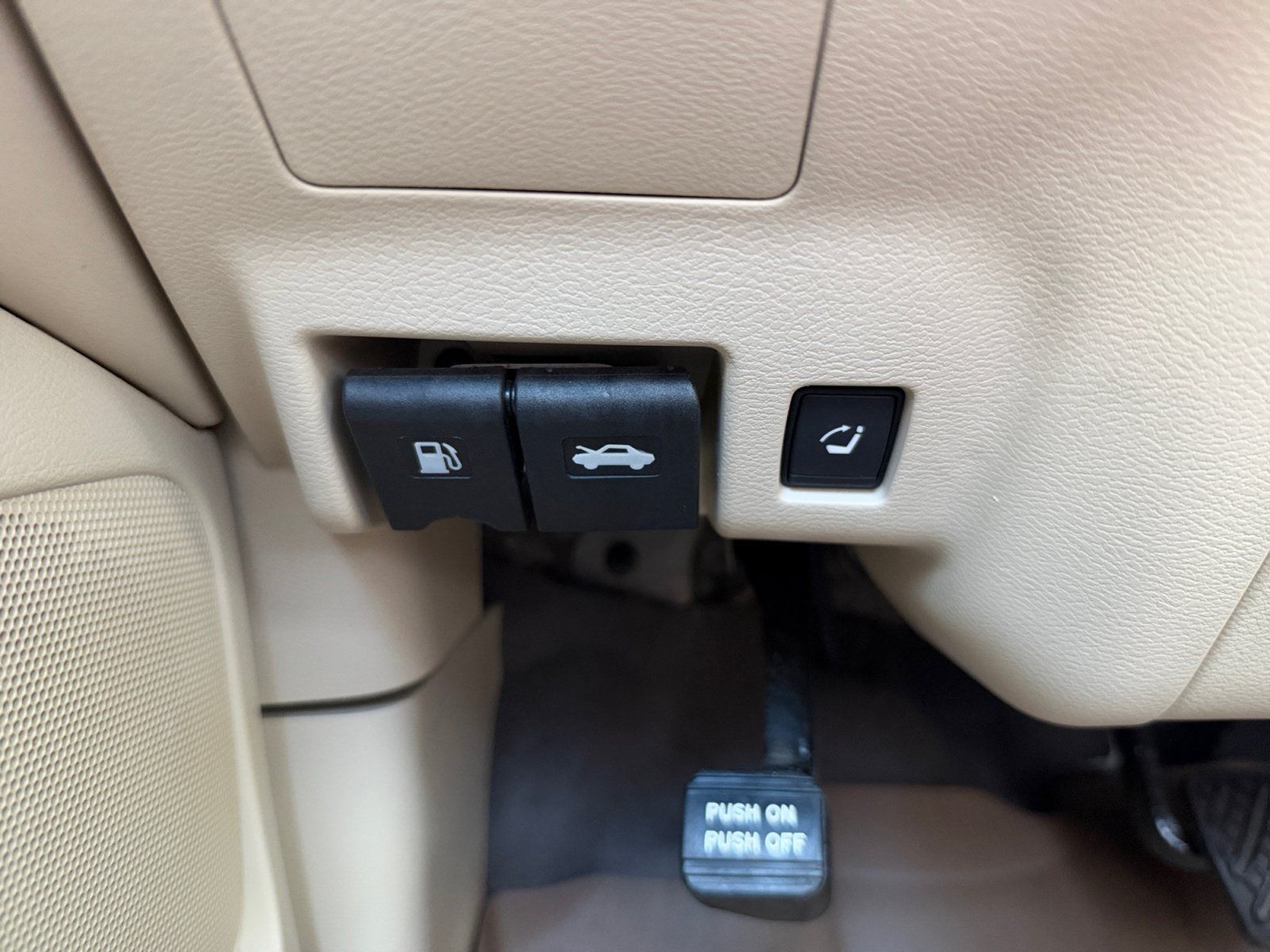 Used 2017 Nissan Murano Platinum w/ Platinum Technology Package AWD/4WD image 21
