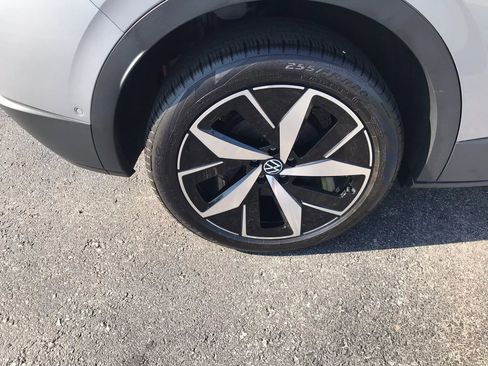 Used 2023 Volkswagen ID.4 Pro S image 48