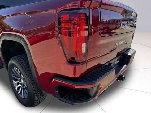Used 2020 GMC Sierra 1500 AT4 w/ AT4 Premium Package AWD/4WD image 17