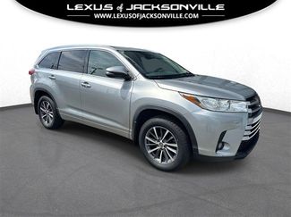 Used 2018 Toyota Highlander XLE video 1