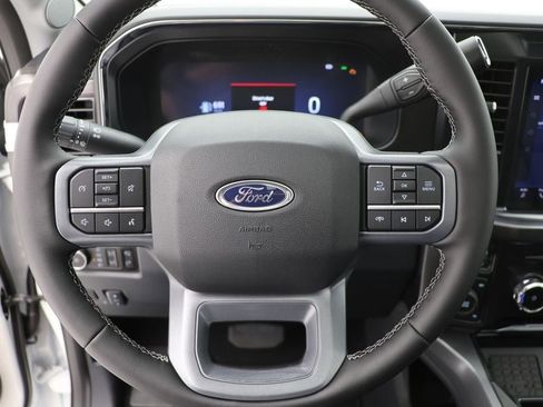 New 2026 Ford F250 Lariat w/ Chrome Package image 23