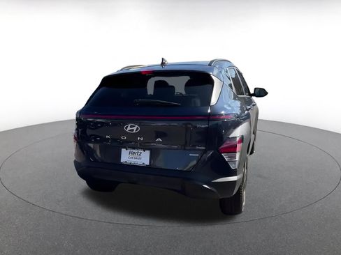 Used 2025 Hyundai Kona SEL image 14