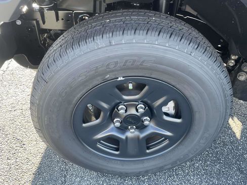 New 2026 Jeep Gladiator Sport image 7