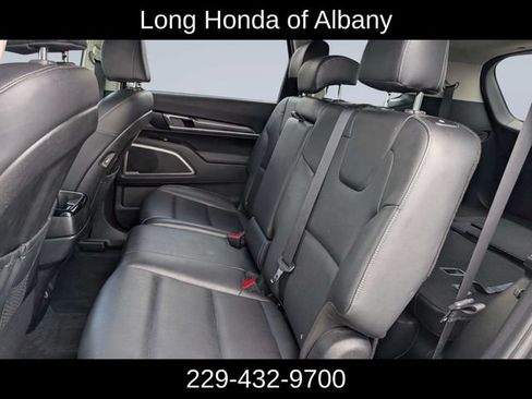 Used 2022 Kia Telluride LX FWD image 16