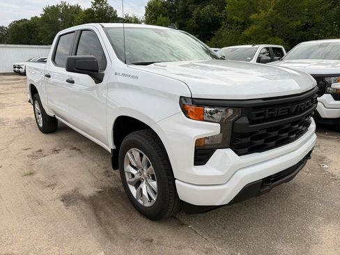 New 2026 Chevrolet Silverado 1500 Custom RWD image 7