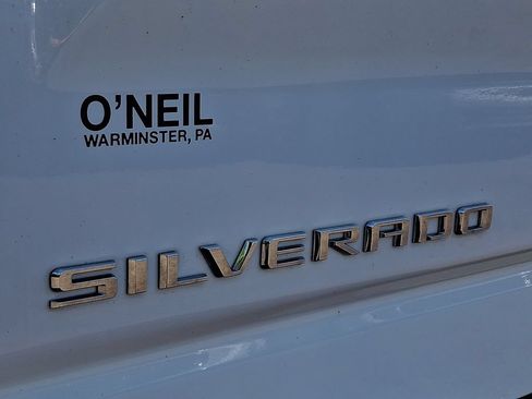 Certified 2022 Chevrolet Silverado 1500 LT AWD/4WD image 32