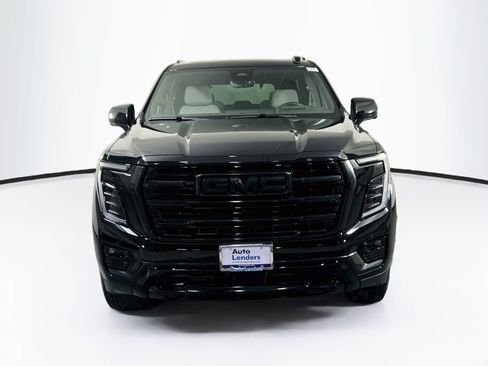 Used 2025 GMC Yukon Elevation w/ Technology Package AWD/4WD image 2