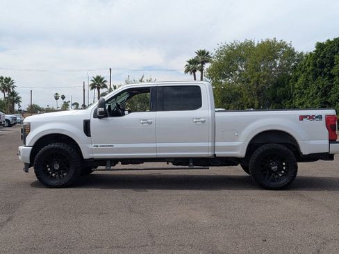 Used 2019 Ford F250 Lariat w/ Lariat Ultimate Package AWD/4WD image 6