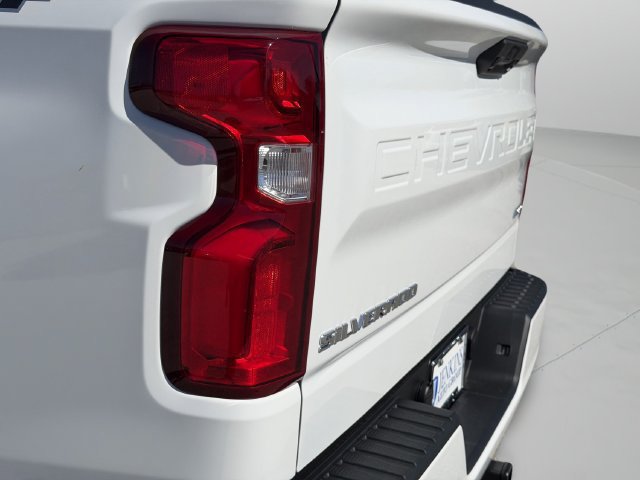 New 2026 Chevrolet Silverado 1500 RST w/ RST Select Package AWD/4WD image 14