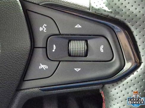 Used 2025 Chevrolet Trax RS w/ Driver Confidence Package FWD image 13