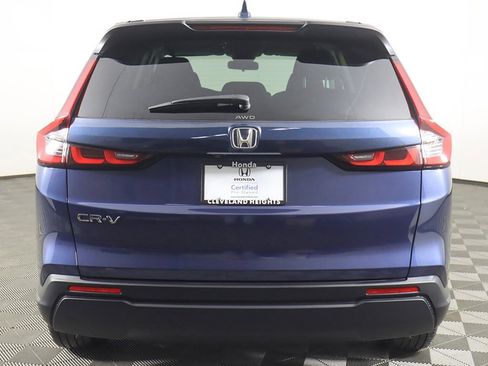 Certified 2025 Honda CR-V LX image 9