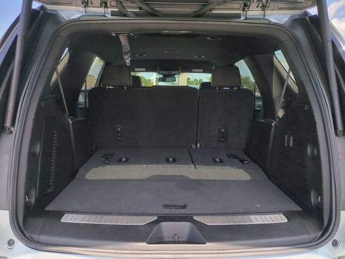 Used 2025 Chevrolet Tahoe Z71 AWD/4WD image 14
