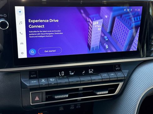 Used 2025 Toyota Camry SE w/ Multimedia Upgrade Package image 22