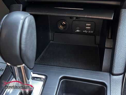 Used 2019 Subaru Outback 2.5i Premium image 32