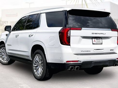 Used 2026 GMC Yukon Denali w/ Denali Reserve Package AWD/4WD image 30