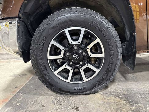Used 2017 Toyota Tundra Limited image 10