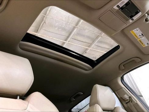 Used 2017 Acura MDX SH-AWD image 22