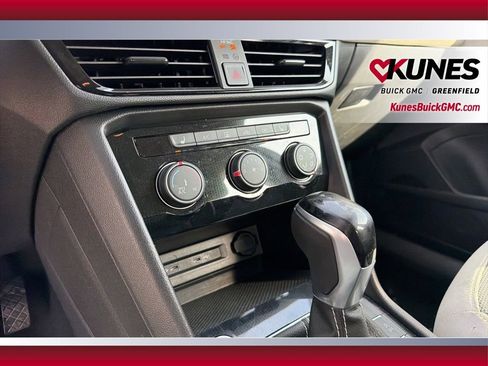 Used 2025 Volkswagen Taos S image 22