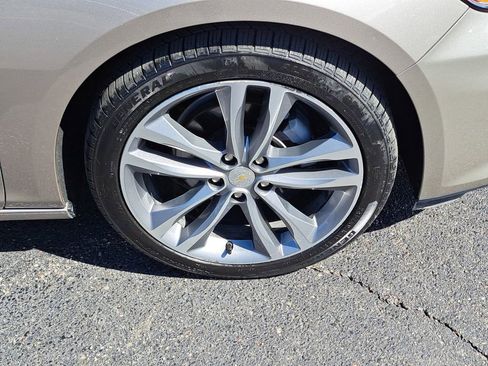 Used 2024 Chevrolet Malibu LT FWD image 7