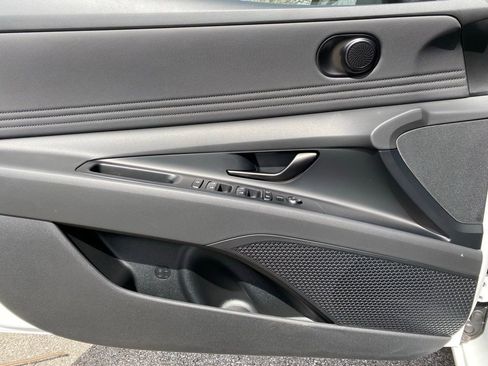New 2026 Hyundai Elantra Sport FWD image 21