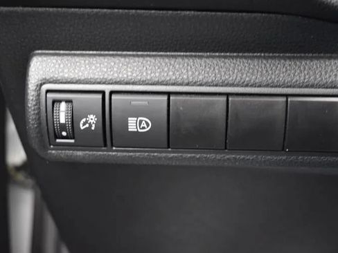 Used 2024 Toyota Corolla LE FWD image 21
