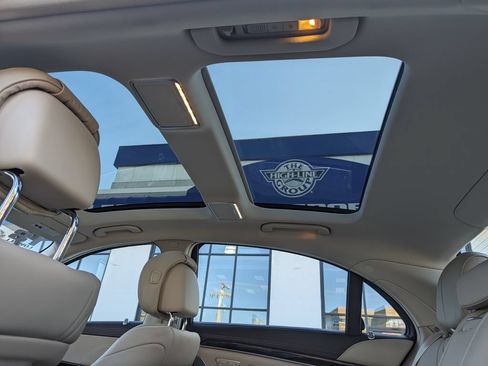 Used 2018 Mercedes-Benz S 560 4MATIC Sedan image 41
