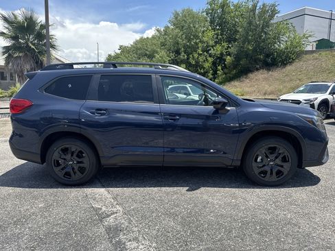 New 2025 Subaru Ascent Bronze Edition image 2