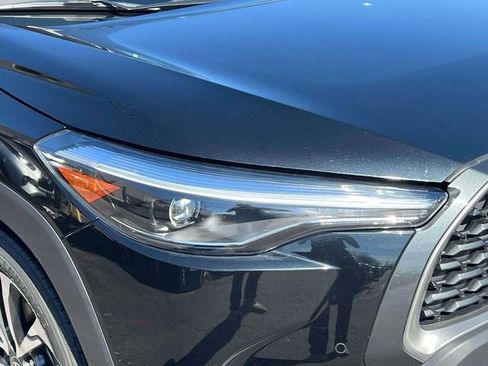 Certified 2023 Toyota Corolla Cross XLE w/ Convenience Package image 12