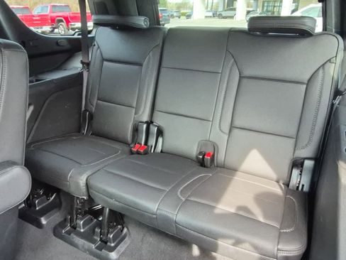 Used 2025 GMC Yukon Denali image 9