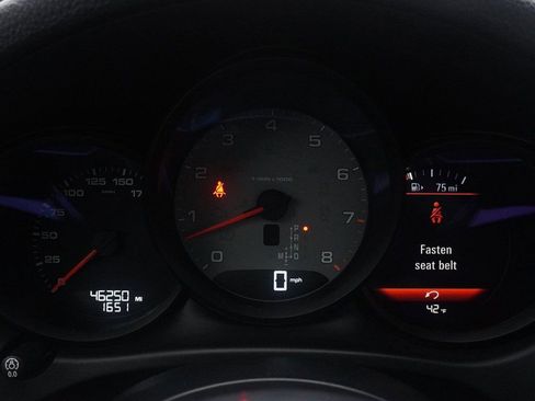 Used 2021 Porsche Macan S w/ Premium Package Plus image 38