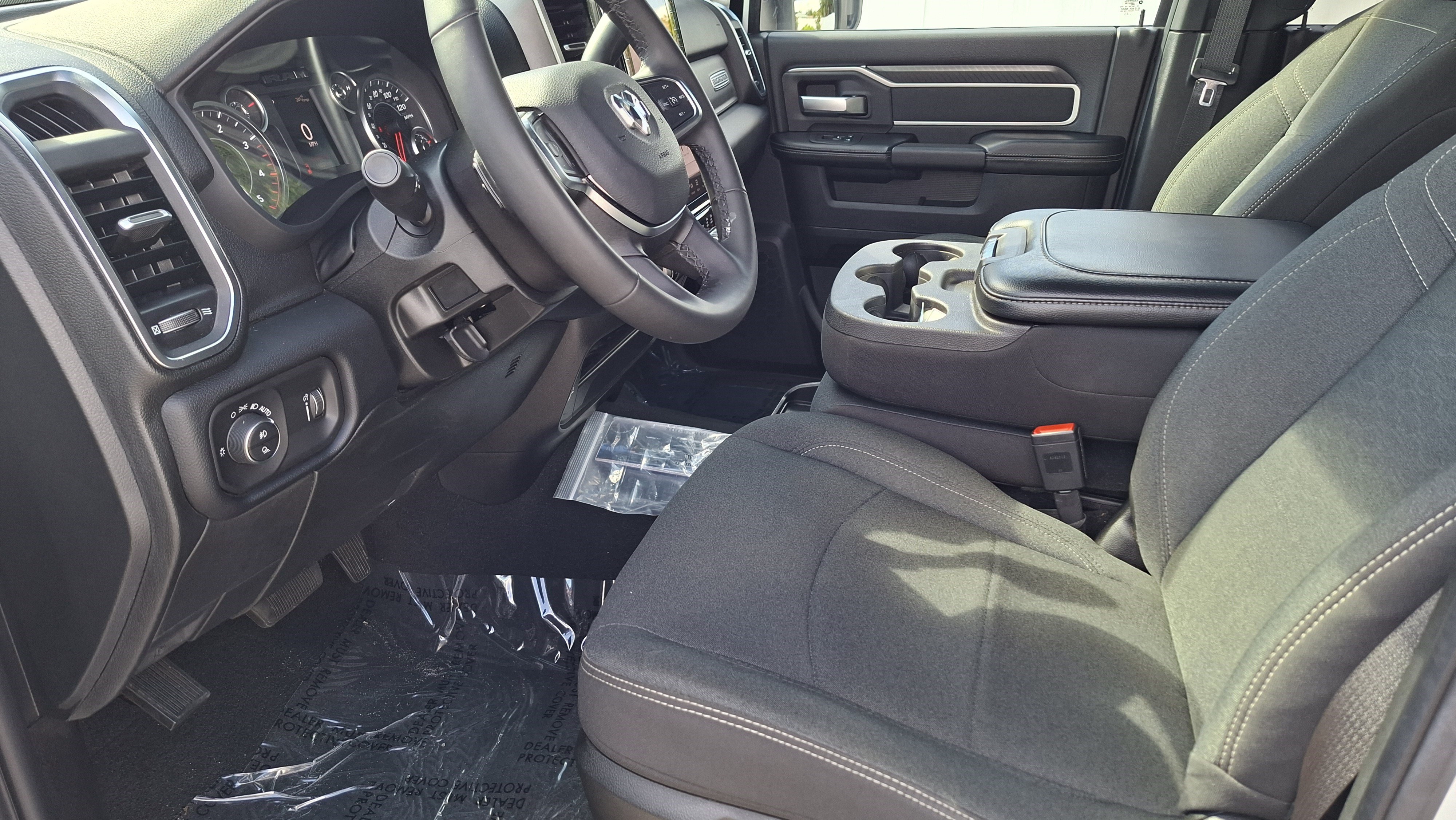 Used 2026 RAM 2500 Big Horn AWD/4WD image 9