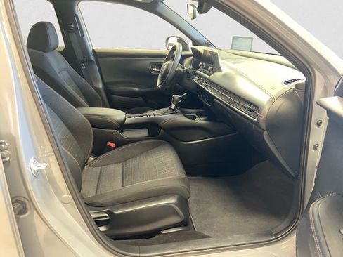 Used 2024 Honda HR-V Sport image 16