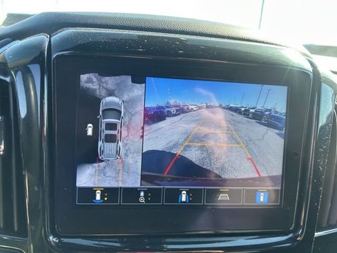 Certified 2023 Chevrolet Traverse RS image 22