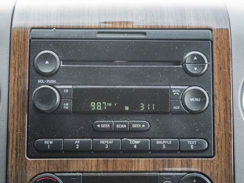 Used 2004 Ford F150 Lariat image 30