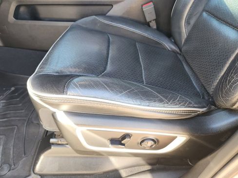 Used 2019 RAM 1500 Laramie image 30