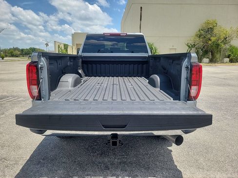 Used 2025 GMC Sierra 3500 Pro AWD/4WD image 8